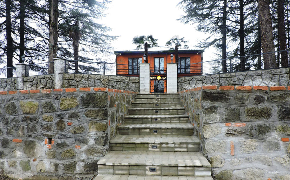 Отель в Чохатаури — Find off-plan property or real estate resale directly from developers and owners GEOLN.GE. Photo 1