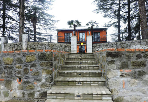 Отель в Чохатаури